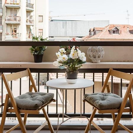 Golden Suite Apartment & Day Use Milán Exterior foto